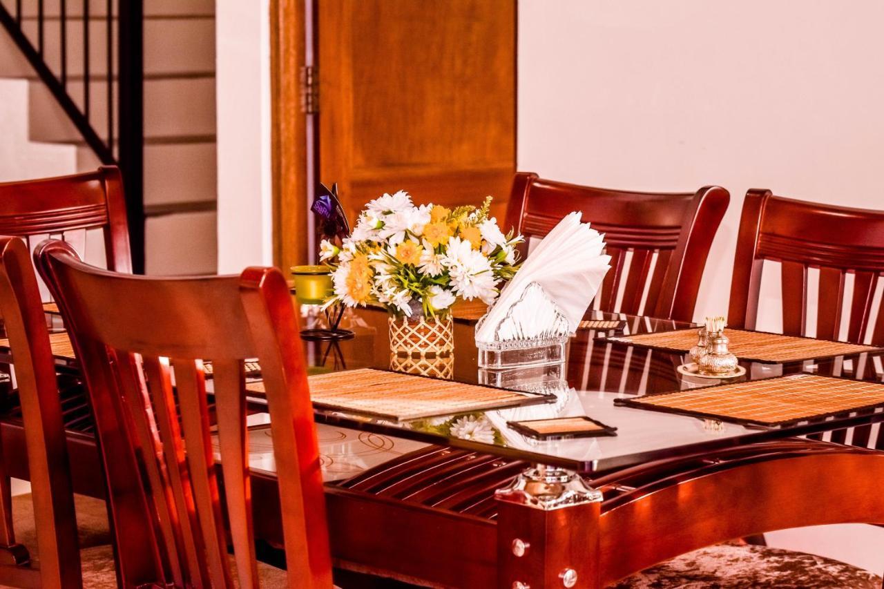 Saru Holiday Apartment - Up To 6 Guests Kandy Exterior foto