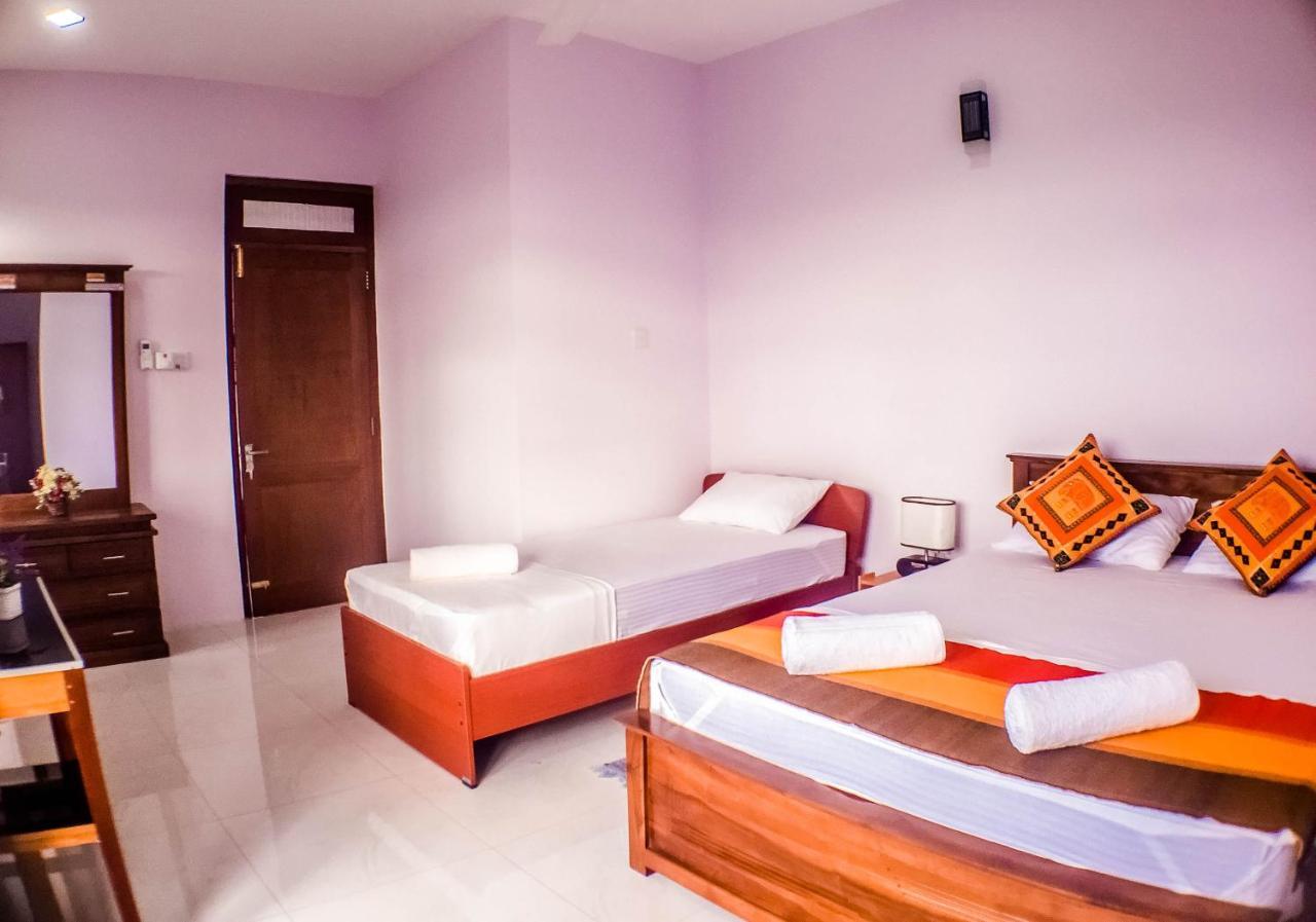 Saru Holiday Apartment - Up To 6 Guests Kandy Exterior foto